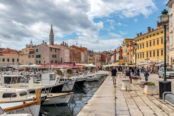 Seaview Apartment Rovinj Exterior photo